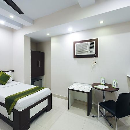 Hotel Itsy By Treebo - Jai Ambe Maa à Calcutta Extérieur photo